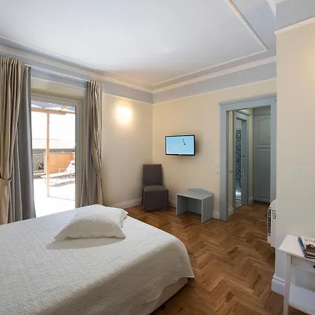 Aquae Sinis Laguna 4* Càbras